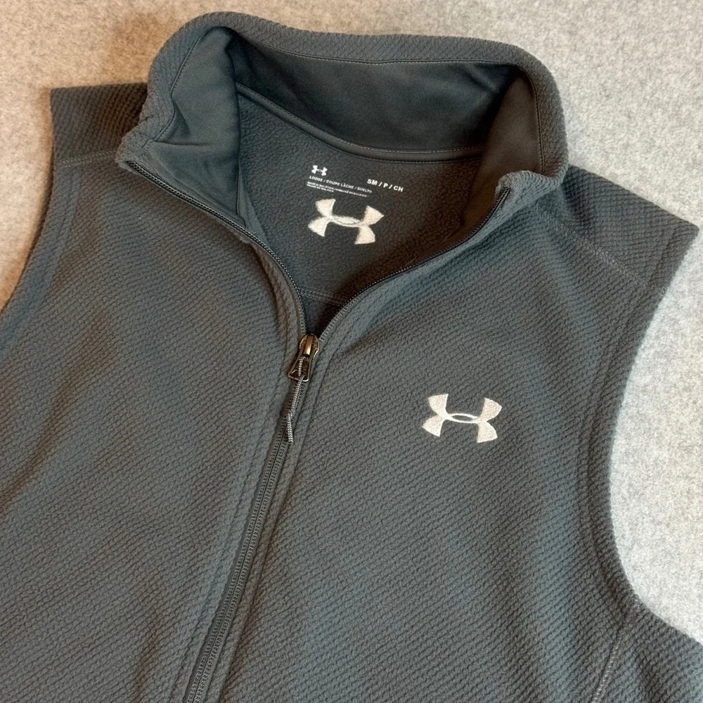 Under Armour Mens Small Waffle Fleece Full Zip Vest Gray Loose Fit Mock Neck